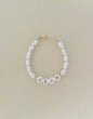 Custom Pearl Name Bracelet with Gold Letters – Personalized Mom & Baby Jewelry
