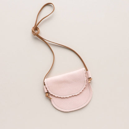 Little Girl Scalloped Leather Purse in Light Pink